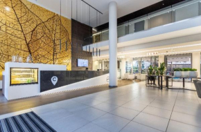 Menlyn Maine Trilogy Apartment 1010